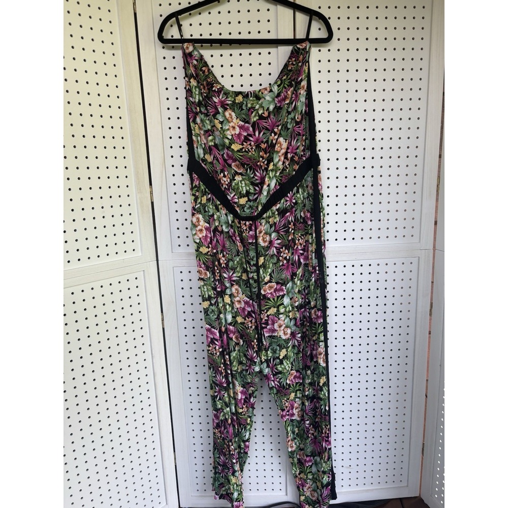Forever 21 +‎ Plus 2X Floral Tropical Tube Top Jumper Pantsuit Beach Boho Casual